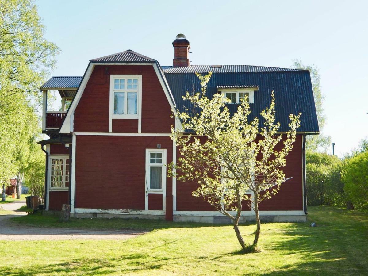 Willa Orsastuguthyrning-Kyrkbyn Zewnętrze zdjęcie